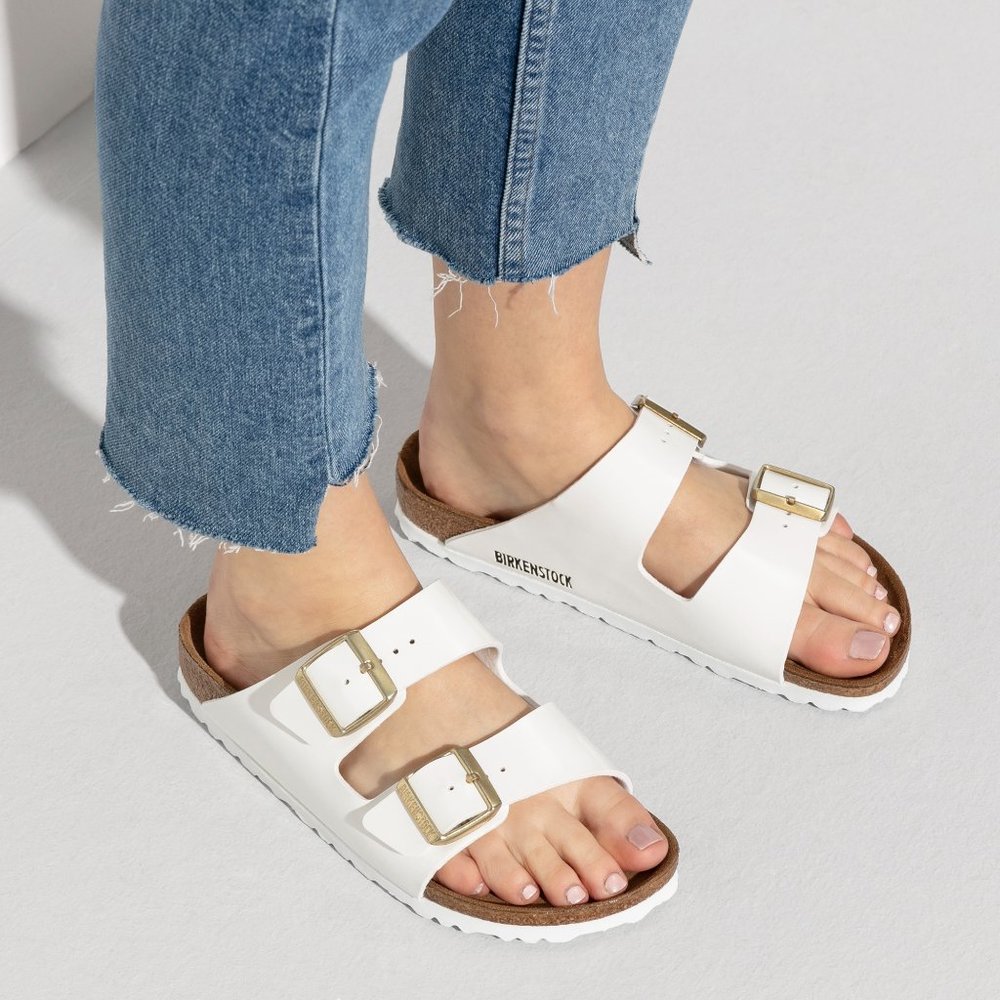 BIRKENSTOCK Arizona Womens White Sandals Sz 38